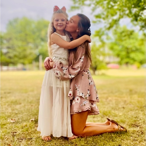 Meet your Posher, Brittney - Picture 7 of 7